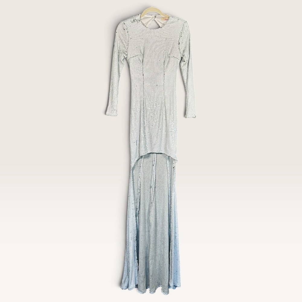 Maya Deluxe Sequin High Low Open Back Gown Silver White US 2 Formal Holiday EUC